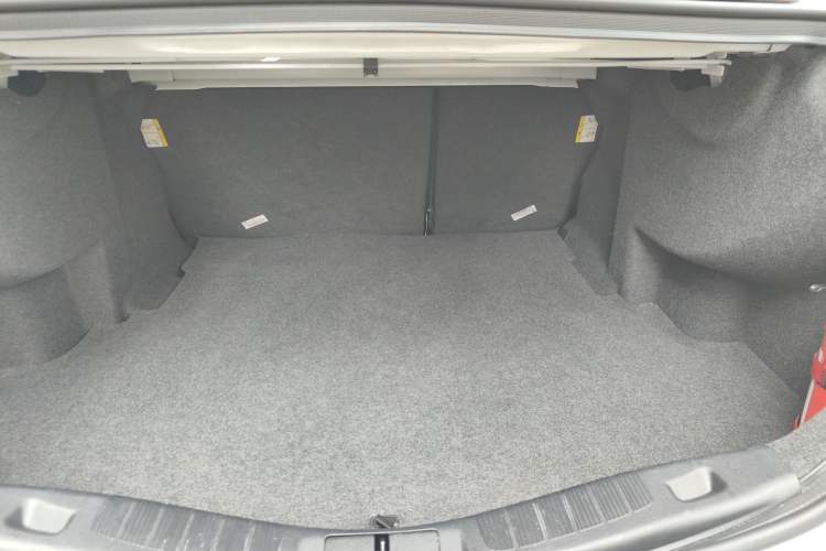 Used Ford Mondeo 2020 EcoBoost 180 Stylish Model Trunk
