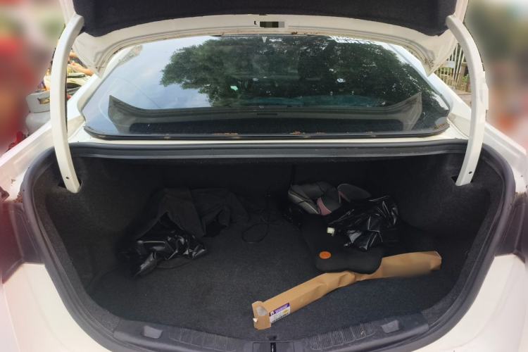 Used Ford Mondeo 2020 EcoBoost 200 Luxury Model Trunk