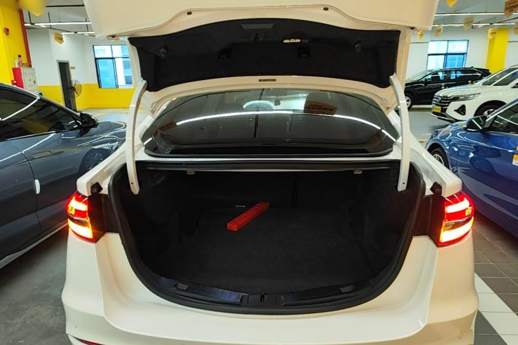 Used Ford Mondeo 2020 EcoBoost 180 Stylish Model Trunk