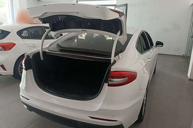 Used Ford Mondeo 2020 EcoBoost 180 Stylish Model Trunk