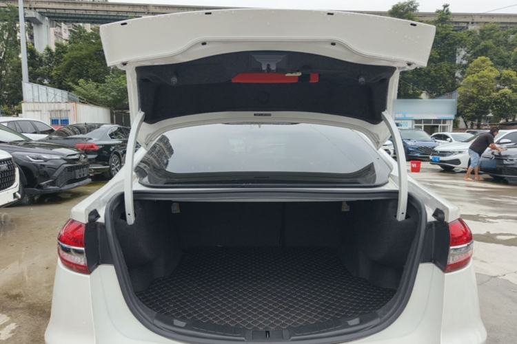 Used Ford Mondeo 2020 EcoBoost 180 Stylish Model Trunk