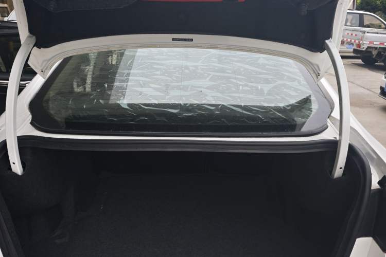 Used Ford Mondeo 2020 EcoBoost 180 Stylish Model Trunk