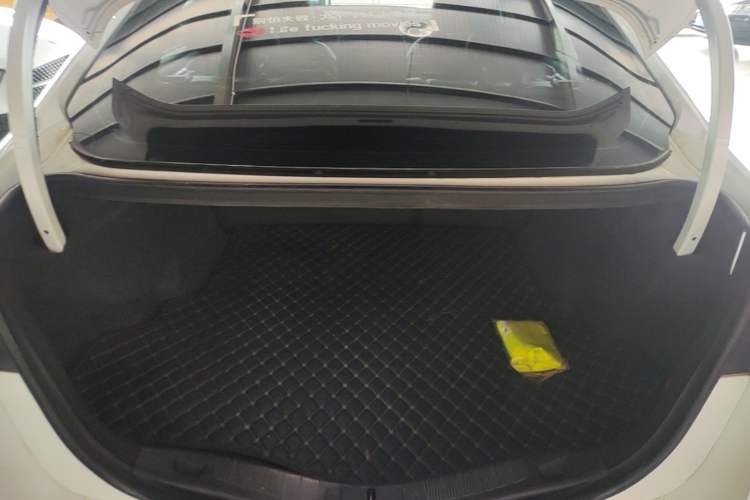 Used Ford Mondeo 2020 EcoBoost 180 Stylish Model Trunk