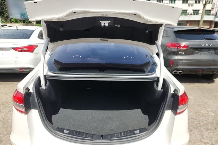 Used Ford Mondeo 2020 EcoBoost 180 Stylish Model Trunk