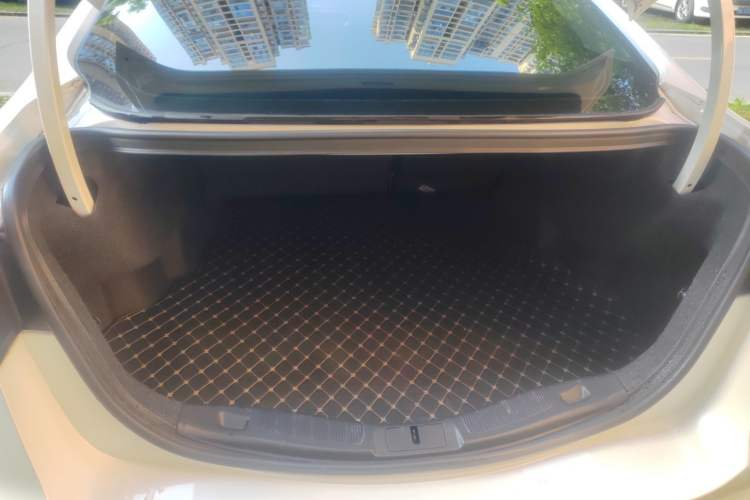 Used Ford Mondeo 2020 EcoBoost 180 Stylish Model Trunk