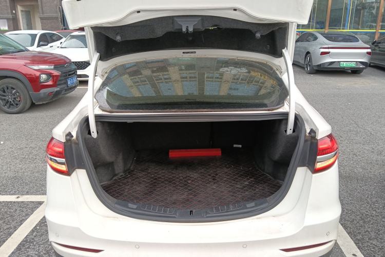 Used Ford Mondeo 2020 EcoBoost 180 Stylish Model Trunk