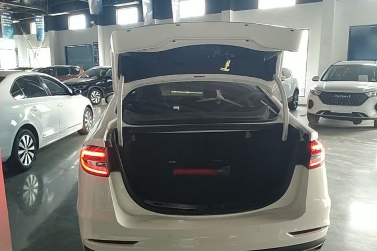Used Ford Mondeo 2020 EcoBoost 180 Stylish Model Trunk