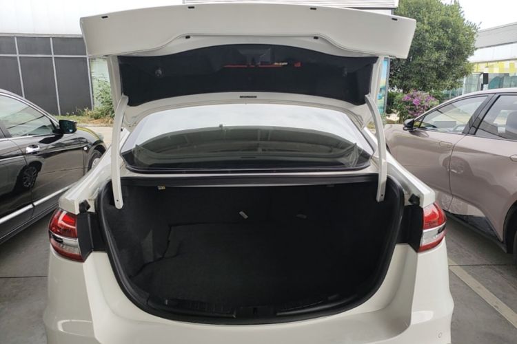 Used Ford Mondeo 2020 EcoBoost 180 Stylish Model Trunk