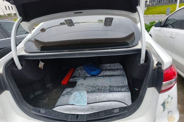 Used Ford Mondeo 2020 EcoBoost 180 Stylish Model Trunk