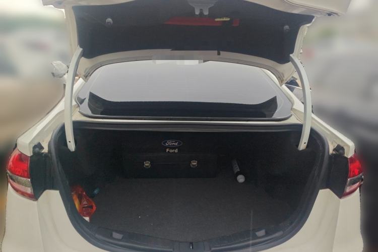 Used Ford Mondeo 2020 EcoBoost 180 Stylish Model Trunk