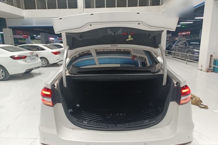 Used Ford Mondeo 2020 EcoBoost 200 Stylish Model Trunk