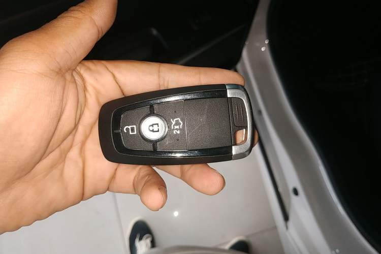 Used Ford Mondeo 2020 EcoBoost 180 Stylish Model Vehicle Key