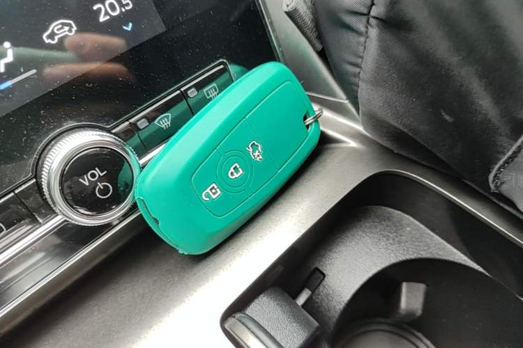 Used Ford Mondeo 2020 EcoBoost 180 Stylish Model Vehicle Key