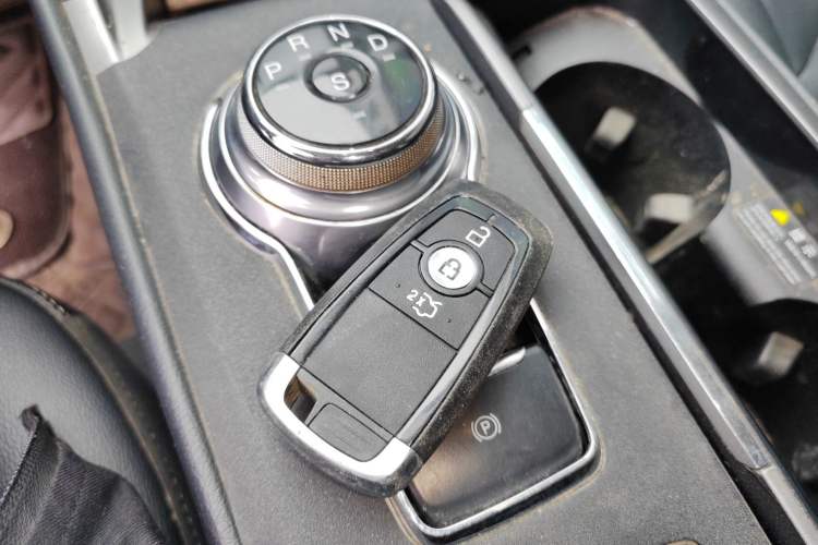 Used Ford Mondeo 2020 EcoBoost 180 Stylish Model Vehicle Key