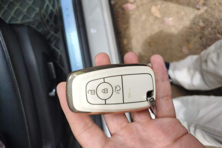 Used Ford Mondeo 2020 EcoBoost 180 Luxury Model Vehicle Key