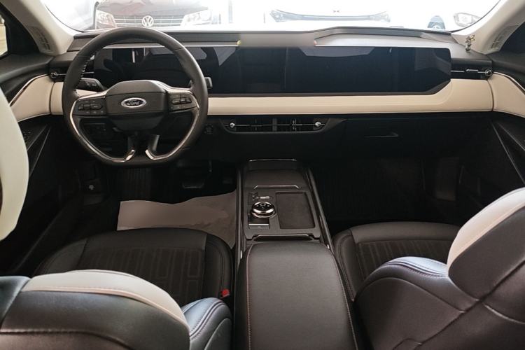 Used Ford Mondeo 2022 Restyled EcoBoost 245 Luxury Version Center Console