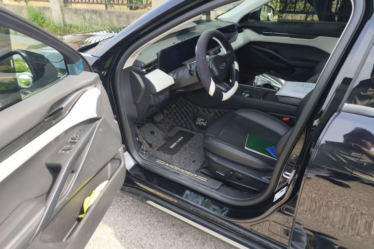Used Ford Mondeo 2022 Restyled EcoBoost 245 Luxury Version Driver Seat