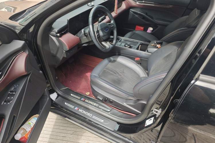 Used Ford Mondeo 2022 EcoBoost 245 Ultimate Model Driver Seat