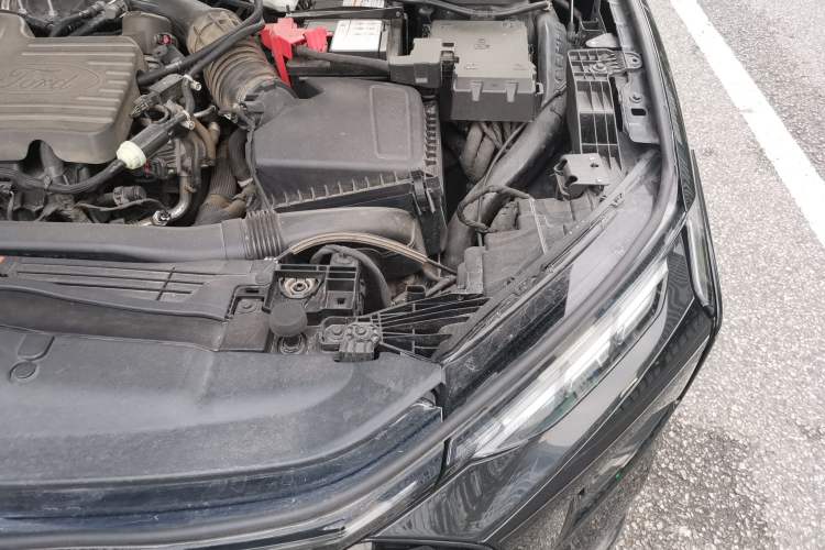 Used Ford Mondeo 2022 EcoBoost 245 Ultimate Model Engine Bay Left