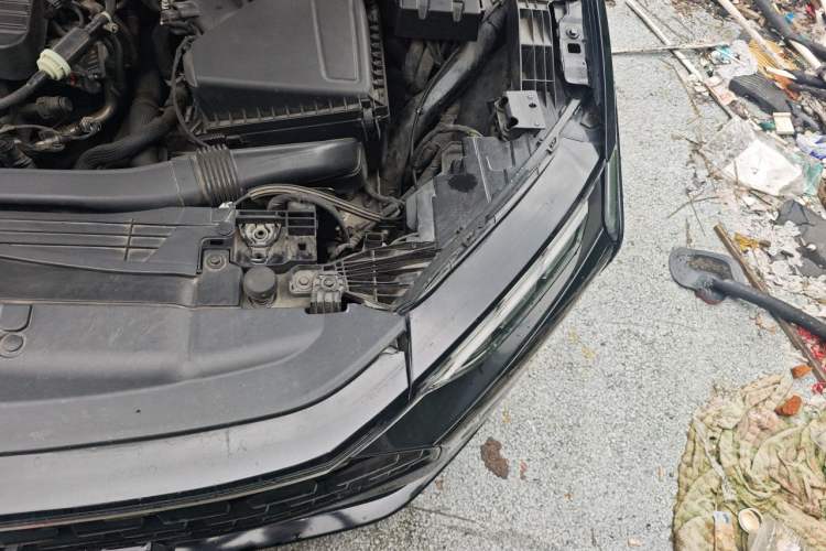 Used Ford Mondeo 2022 EcoBoost 245 Ultimate Model Engine Bay Left