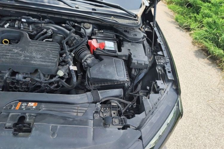 Used Ford Mondeo 2022 Restyled EcoBoost 245 Luxury Version Engine Bay Left