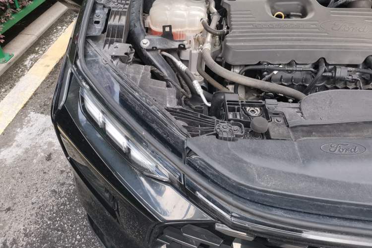 Used Ford Mondeo 2022 EcoBoost 245 Ultimate Model Engine Bay Right