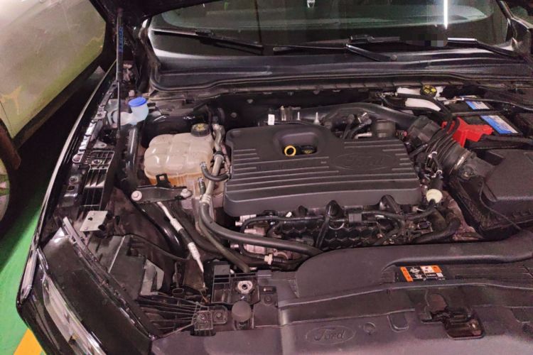 Used Ford Mondeo 2022 EcoBoost 245 Ultimate Model Engine Bay Right