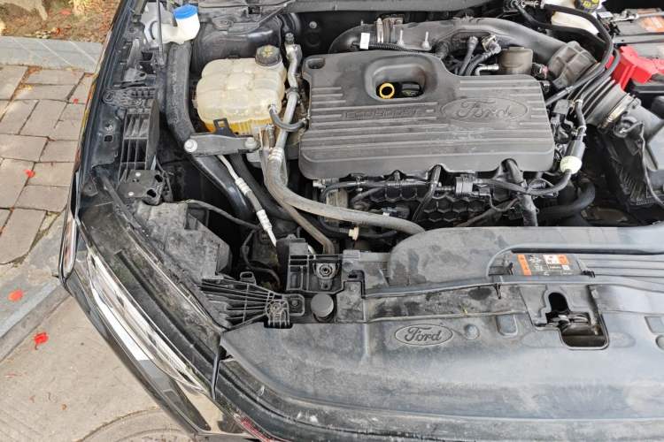 Used Ford Mondeo 2022 EcoBoost 245 Ultimate Model Engine Bay Right
