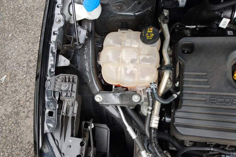 Used Ford Mondeo 2022 Restyled EcoBoost 245 Luxury Version Engine Bay Right