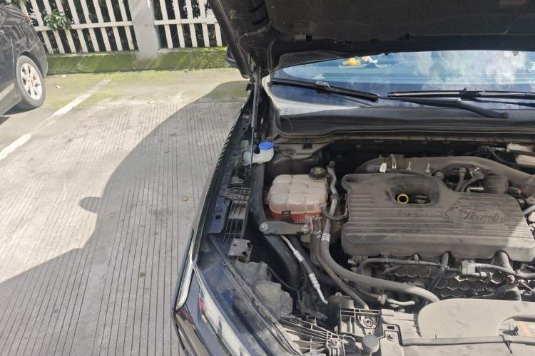Used Ford Mondeo 2022 EcoBoost 245 Ultimate Model Engine Bay Right