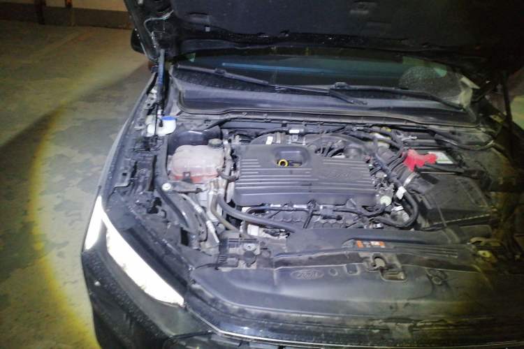 Used Ford Mondeo 2022 Restyled EcoBoost 245 Luxury Version Engine Bay Right
