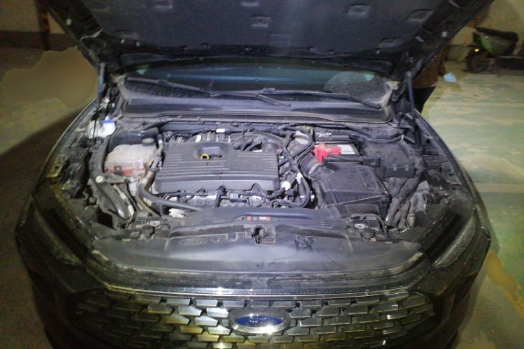 Used Ford Mondeo 2022 Restyled EcoBoost 245 Luxury Version Engine Bay