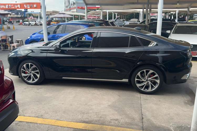 Used Ford Mondeo 2022 EcoBoost 245 Ultimate Model Exterior 5