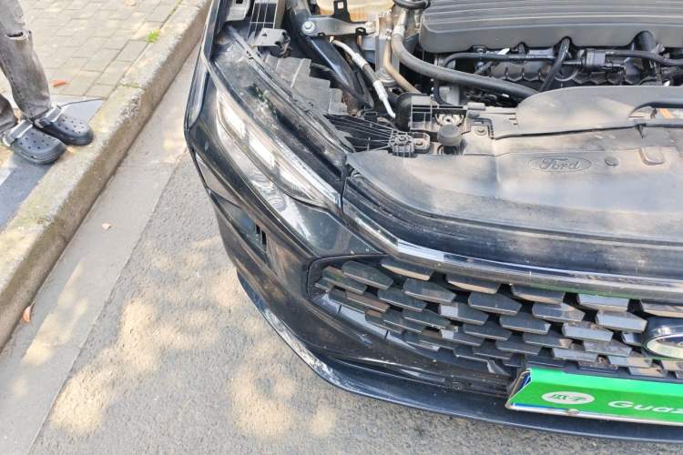 Used Ford Mondeo 2022 EcoBoost 245 Ultimate Model Exterior 6