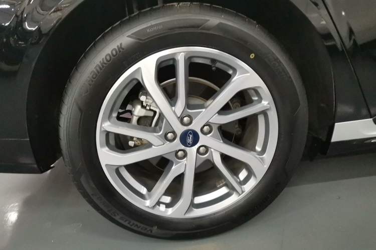 Used Ford Mondeo 2022 Restyled EcoBoost 245 Luxury Version Exterior 8