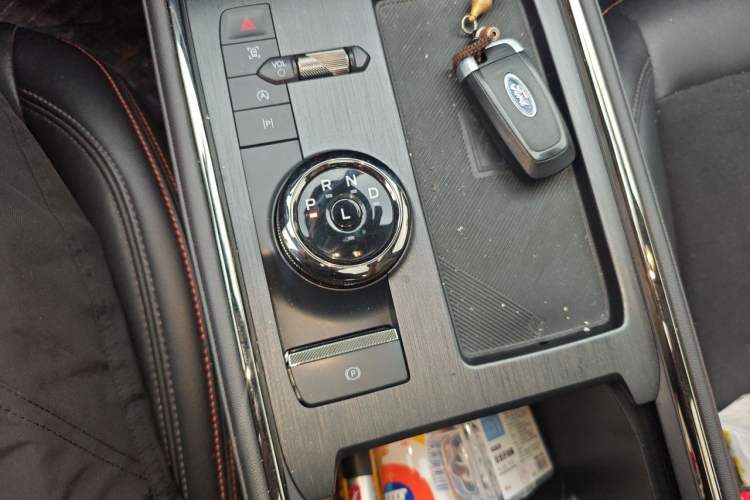 Used Ford Mondeo 2022 EcoBoost 245 Ultimate Model Gear Lever