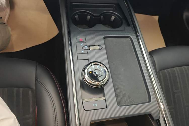Used Ford Mondeo 2022 EcoBoost 245 Luxury Model Gear Lever