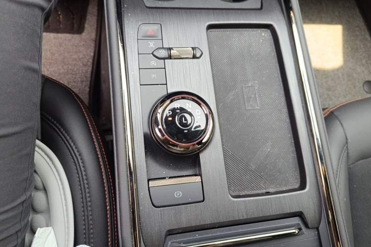 Used Ford Mondeo 2022 Facelifted EcoBoost 245 Ultimate Edition Gear Lever