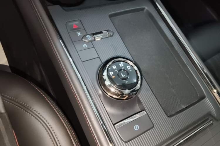 Used Ford Mondeo 2022 Restyled EcoBoost 245 Luxury Version Gear Lever