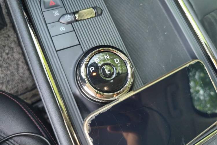 Used Ford Mondeo 2022 Restyled EcoBoost 245 Luxury Version Gear Lever