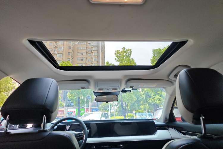 Used Ford Mondeo 2022 Restyled EcoBoost 245 Luxury Version Headliner