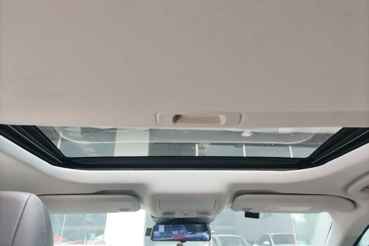 Used Ford Mondeo 2022 Restyled EcoBoost 245 Luxury Version Headliner