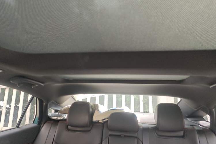 Used Ford Mondeo 2022 EcoBoost 245 Ultimate Model Headliner