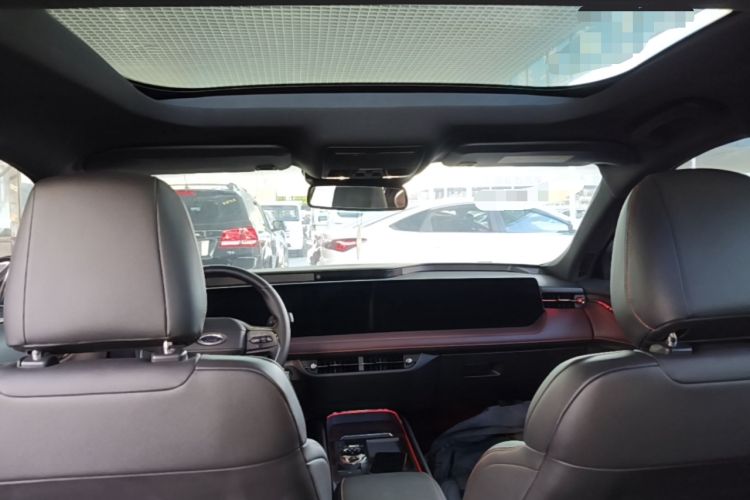 Used Ford Mondeo 2022 Facelifted EcoBoost 245 Ultimate Edition Headliner