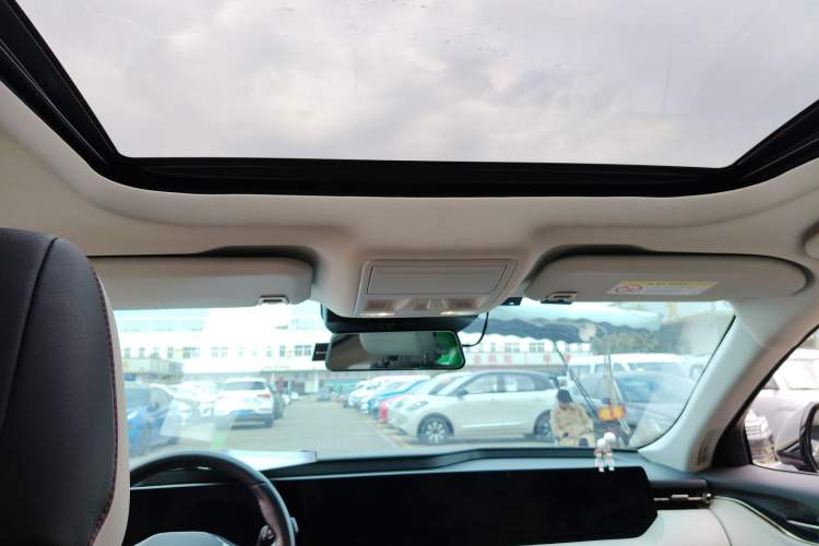 Used Ford Mondeo 2022 Restyled EcoBoost 245 Luxury Version Headliner