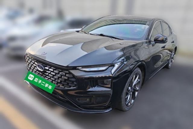 Ojetý Ford Mondeo 2022 EcoBoost 245 Ultimate Model