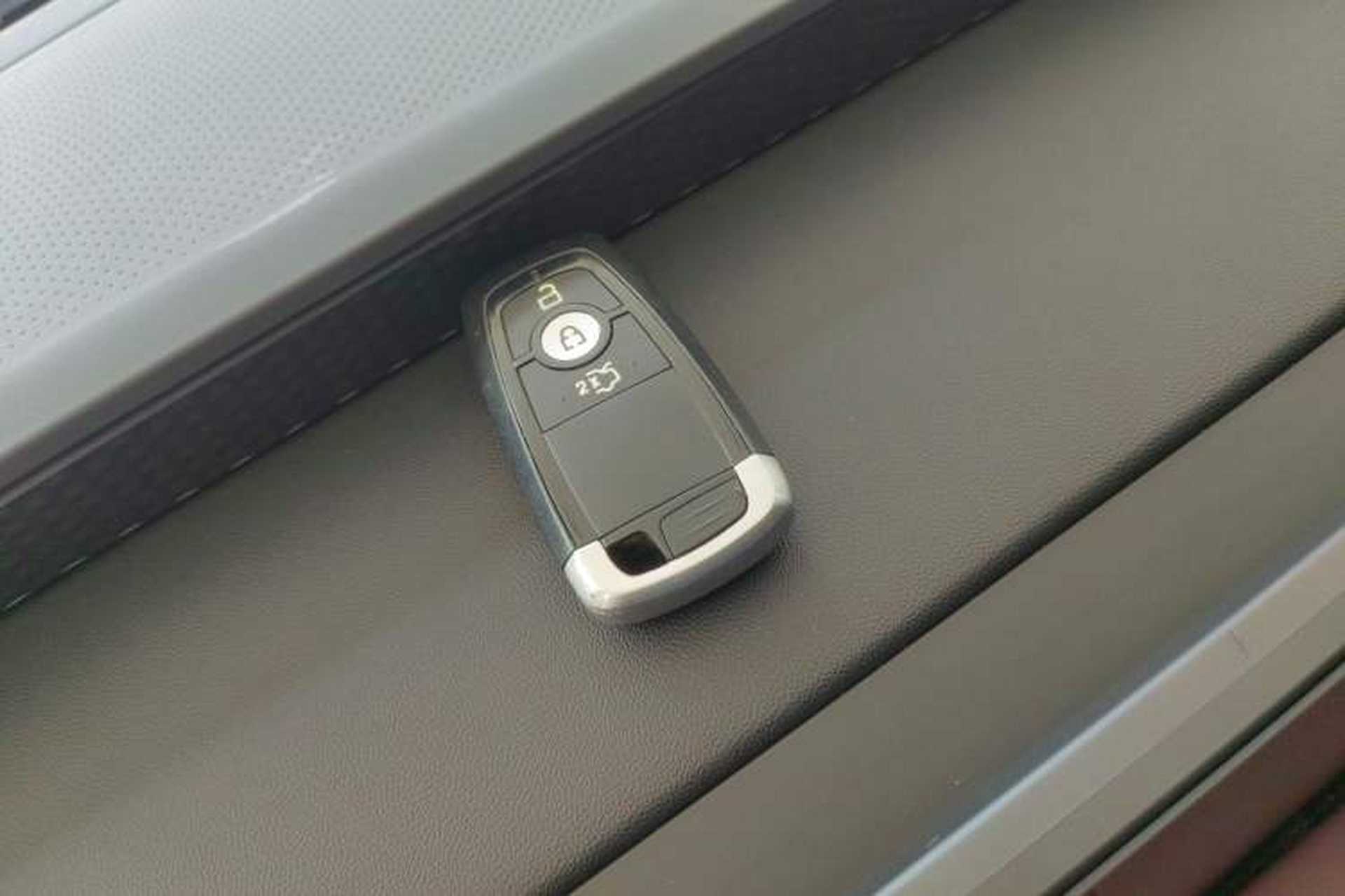 Used Ford Mondeo 2022 Facelifted EcoBoost 245 Ultimate Edition Interior 1