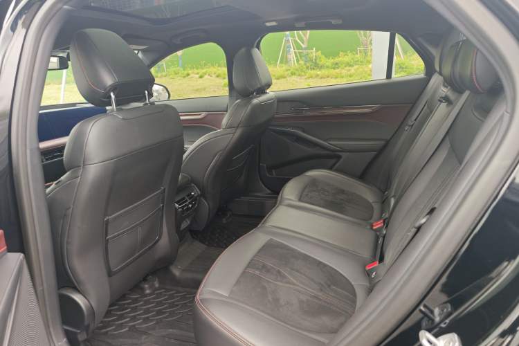 Used Ford Mondeo 2022 Facelifted EcoBoost 245 Ultimate Edition Interior 3