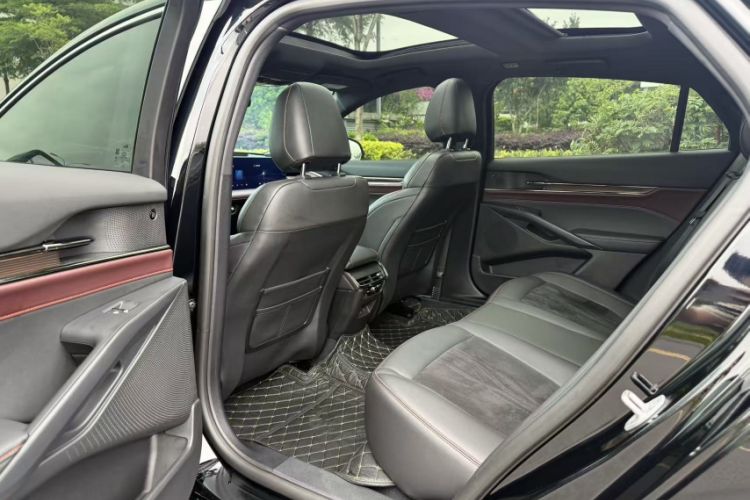 Used Ford Mondeo 2022 Facelifted EcoBoost 245 Ultimate Edition Interior 3