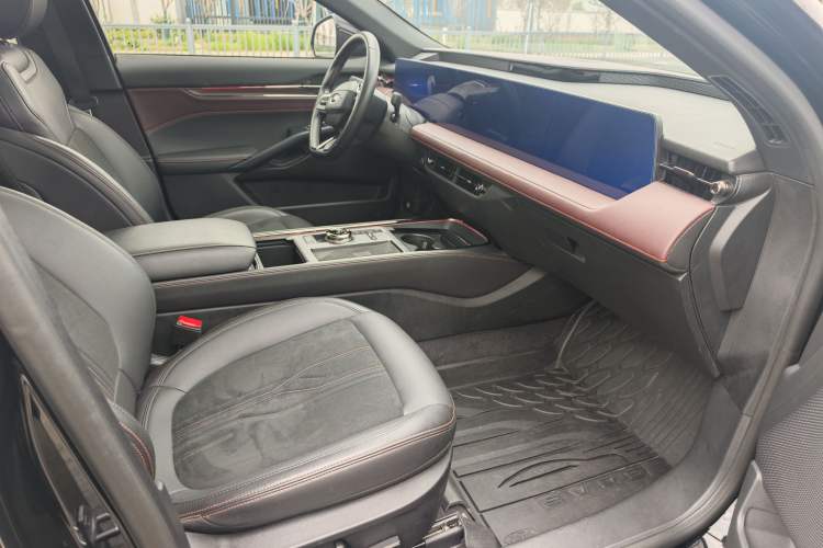 Used Ford Mondeo 2022 Facelifted EcoBoost 245 Ultimate Edition Interior 5
